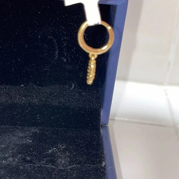 14K Solid Gold  Belly Ring Hoop with pave stone CZ stones Dangling Hamsa Charm - Picture 7 of 13